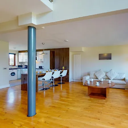 Castlemartyr By Interhome